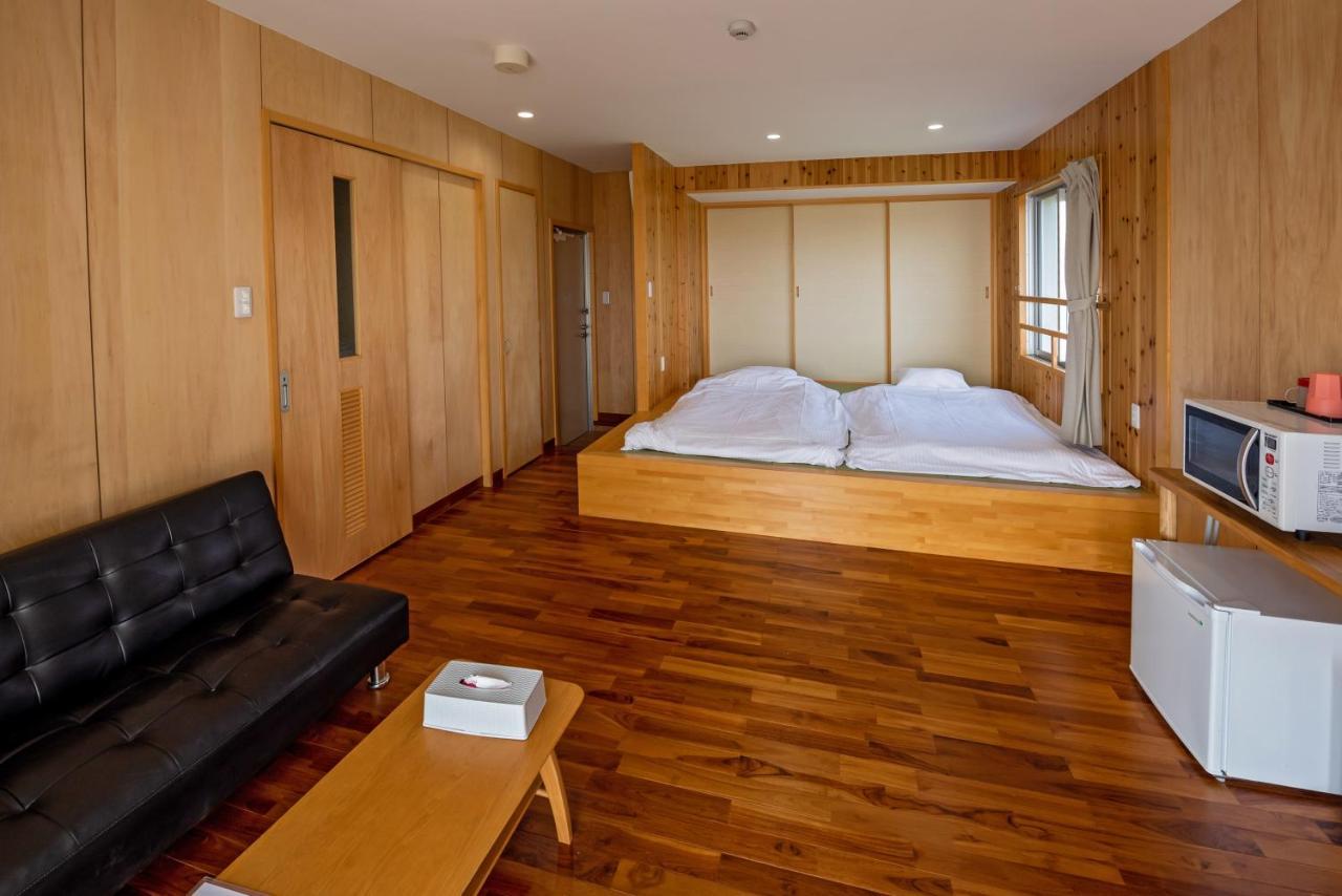 Guest House Kawamitsu Miyakojima  Kültér fotó